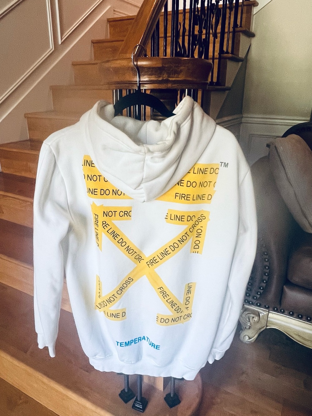 Vintage OffWhite White Crewneck Hoodie with Yellow and Blue Graphic Accents